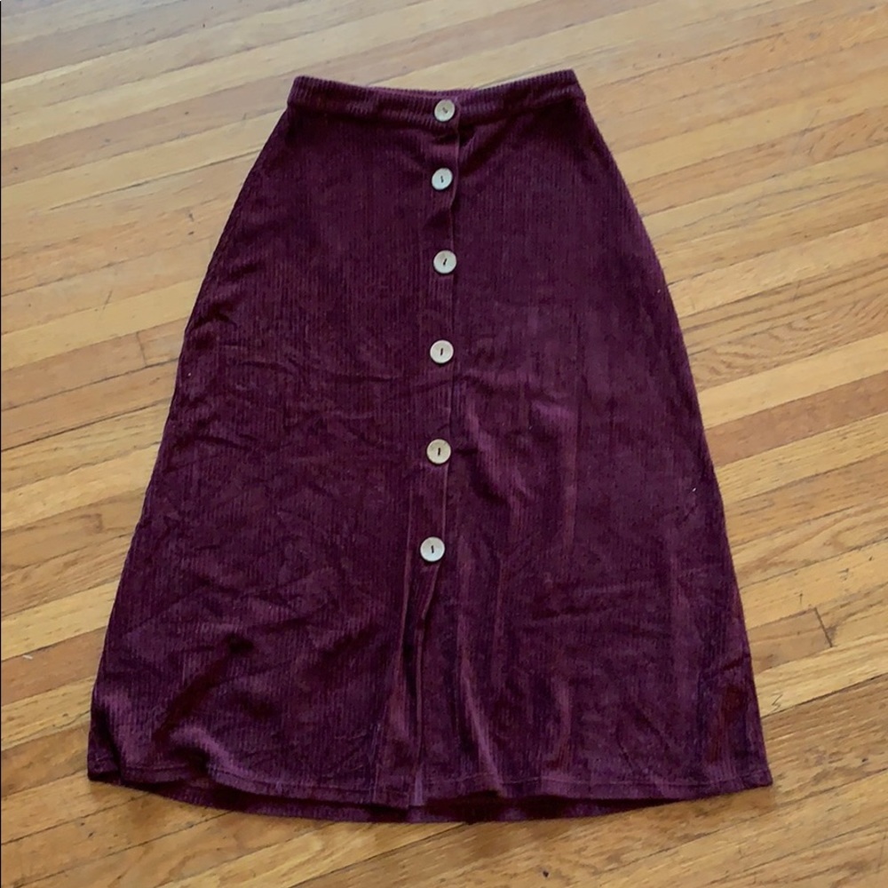 Maroon Ribbed Velvet Midi Skirt